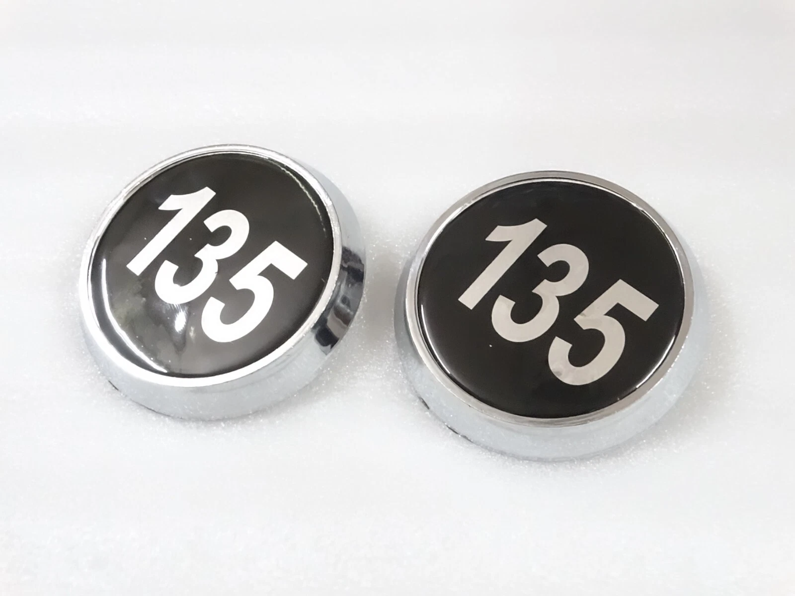 Pair Of Plastic Bonnet Badge Medallion For Massey Ferguson 135 Tractor #13-27