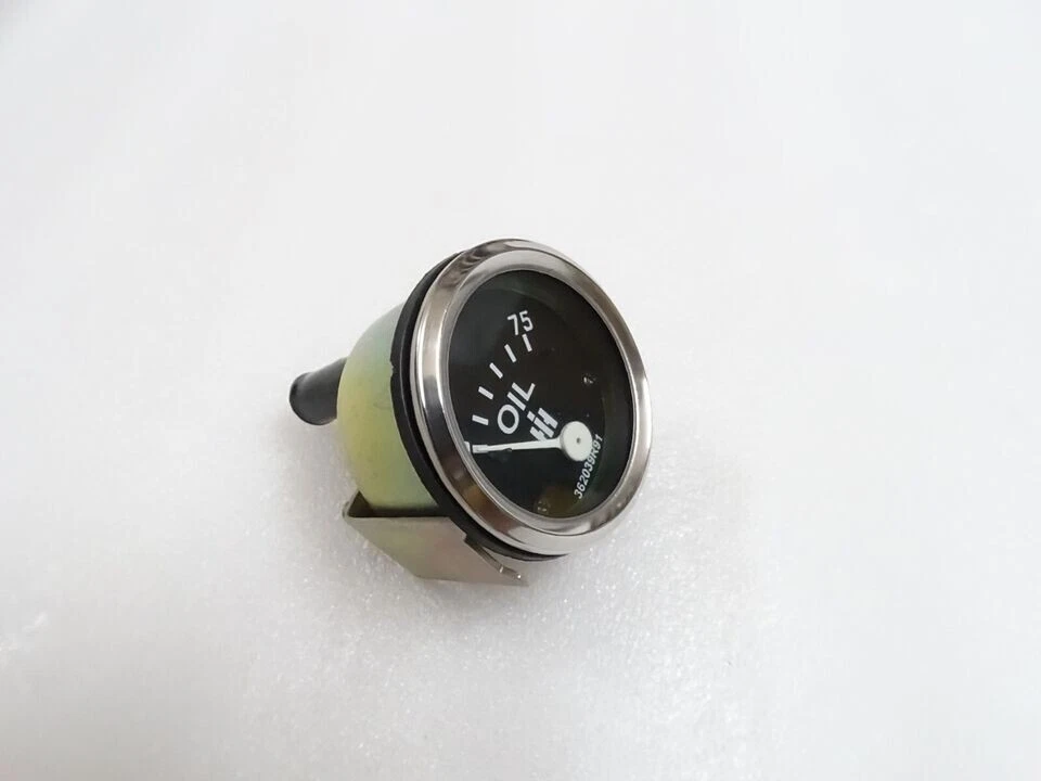 IH Farmall Oil Pressure Gauge Fits 240 340 300 330 350 400 450 T5 TD-5 #13-7