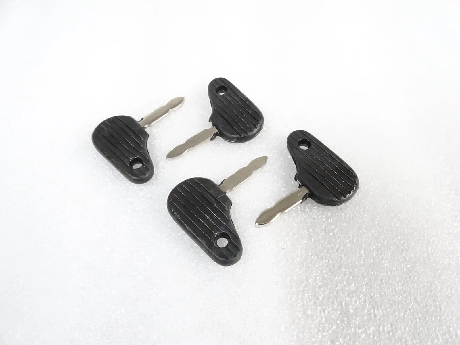 4 X For Massey Ferguson CASE IH Ford JCB Etc. VPF3201 Vapormatic Key #15A13