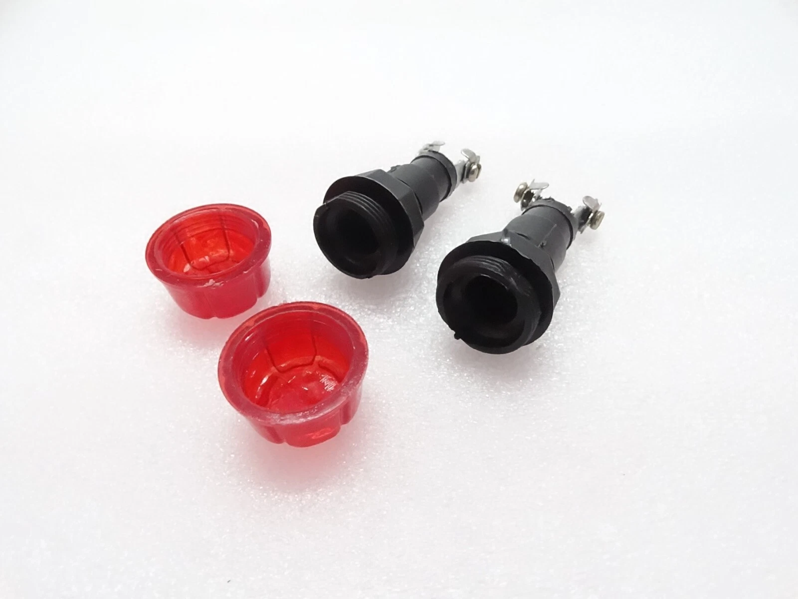 10x RED DASH CHARGING WARNING LIGHT LAMP 12V (Without Bulb) FITS Massey Ferguson