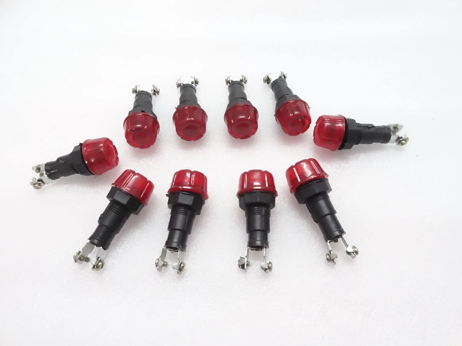 0x RED DASH CHARGING WARNING LIGHT LAMP 12V (Without Bulb) FITS Massey Ferguson