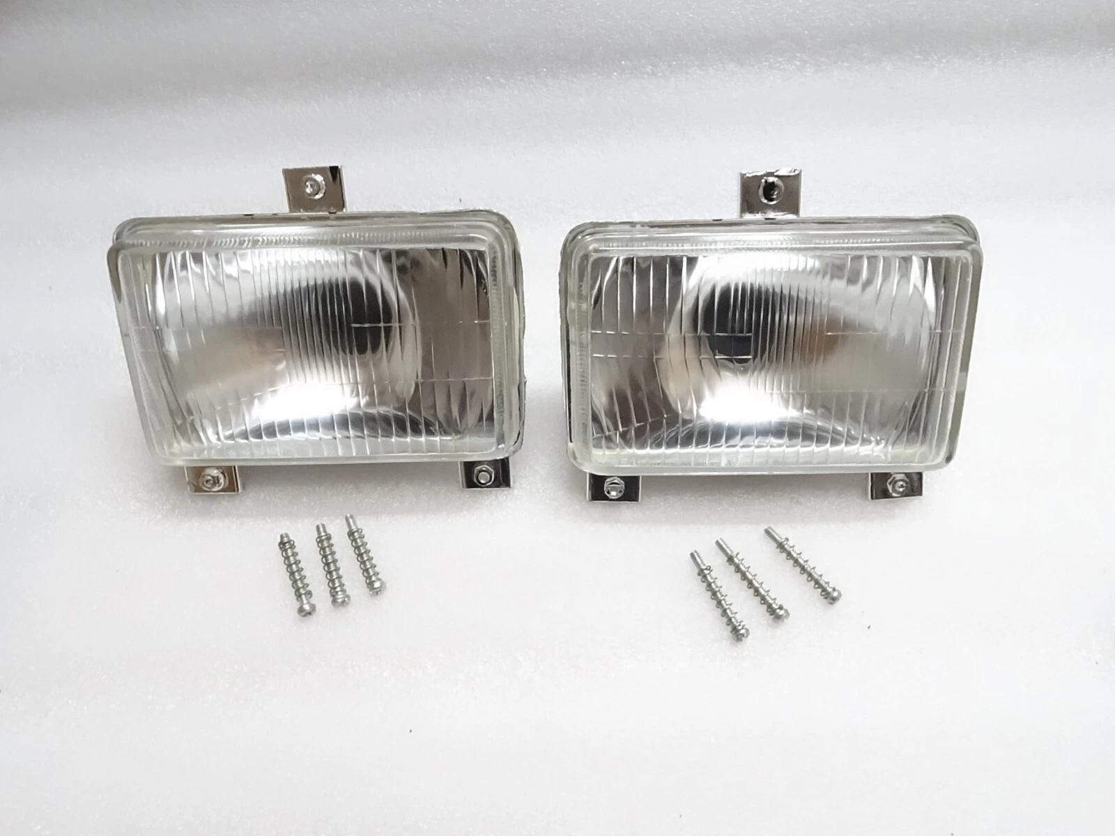 Headlight Pair Massey Ferguson 362 3630 3635 3645 365 3650 3655 3660 3670 #18C15