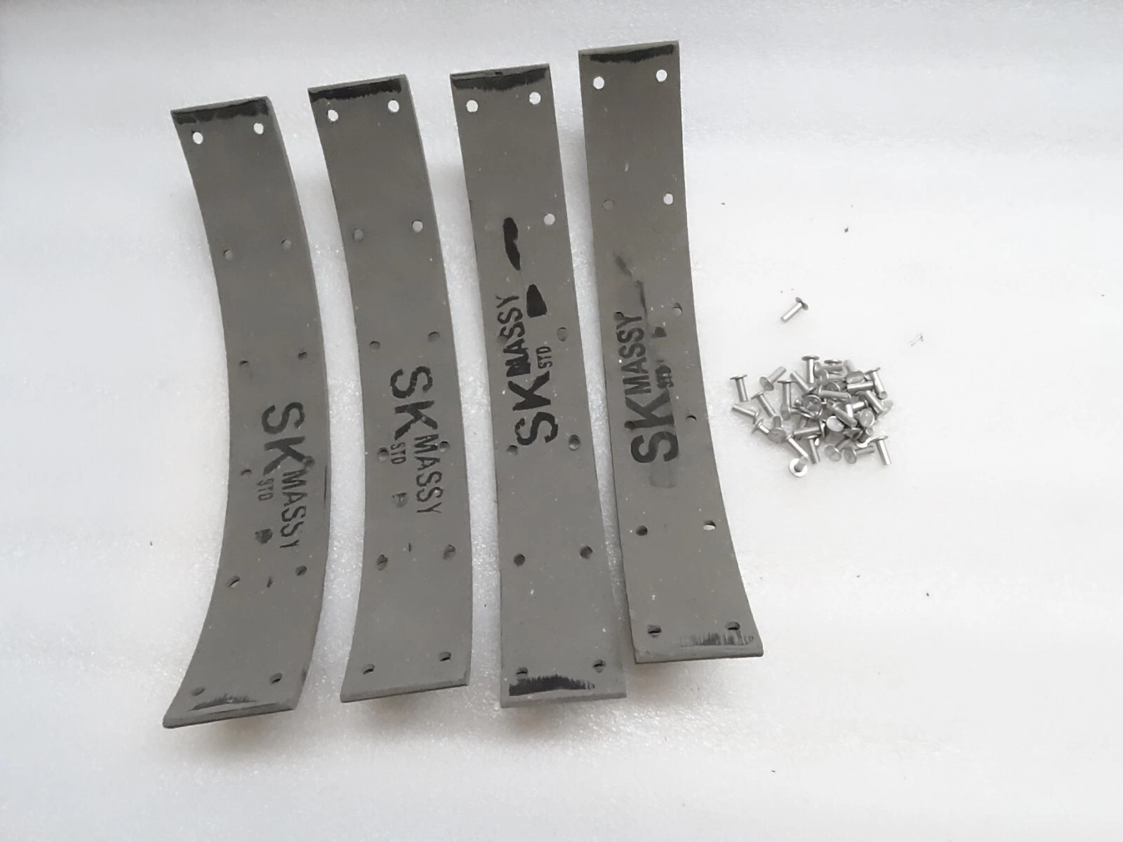 NEW It's free to sell on eBay Not available to Pro sellers Sell one like this Sell something else  Share Brake Lining Set With Rivets For 35 FE35 35X 135 Massey Ferguson #18C4
